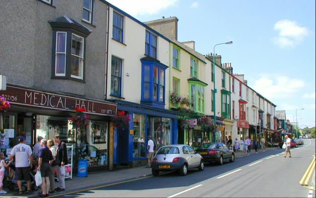 Criccieth High Street shops - See text below