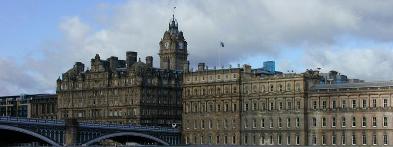 North Bridge into Edinburgh centre from Jeffery St.